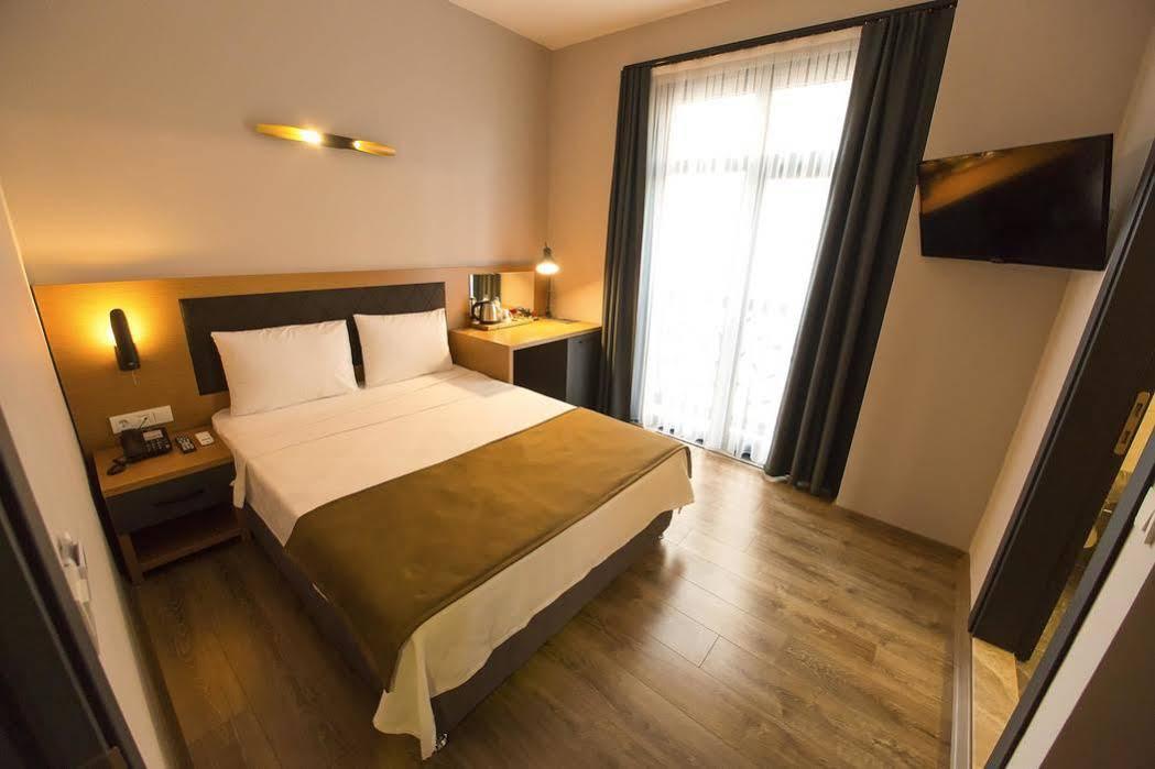 Big Point Plus Hotel Biga Екстер'єр фото